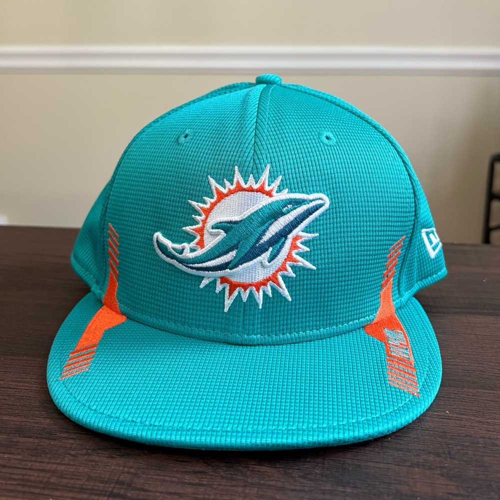 Miami Dolphins NFL New Era Hat Team Issued On Field Sideline Snapback Cap